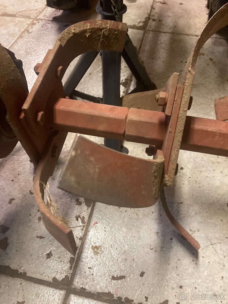 Predám malotraktor Terra a rotavátor - 11