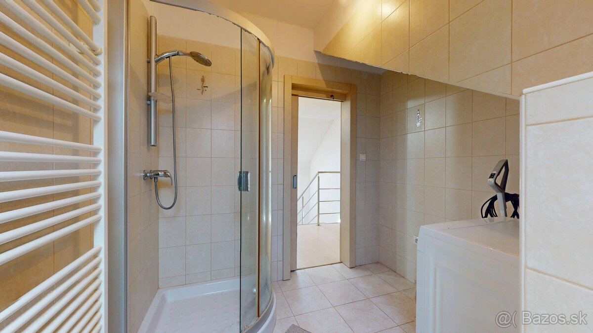 4-izbový byt s komfortom domu - províziu platí prenajímateľ - 11