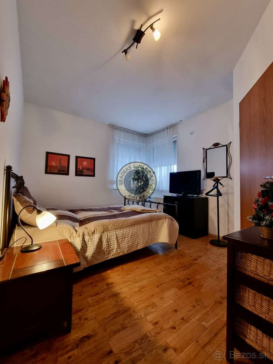 PREDAJ rodinný dom Halászi - 11