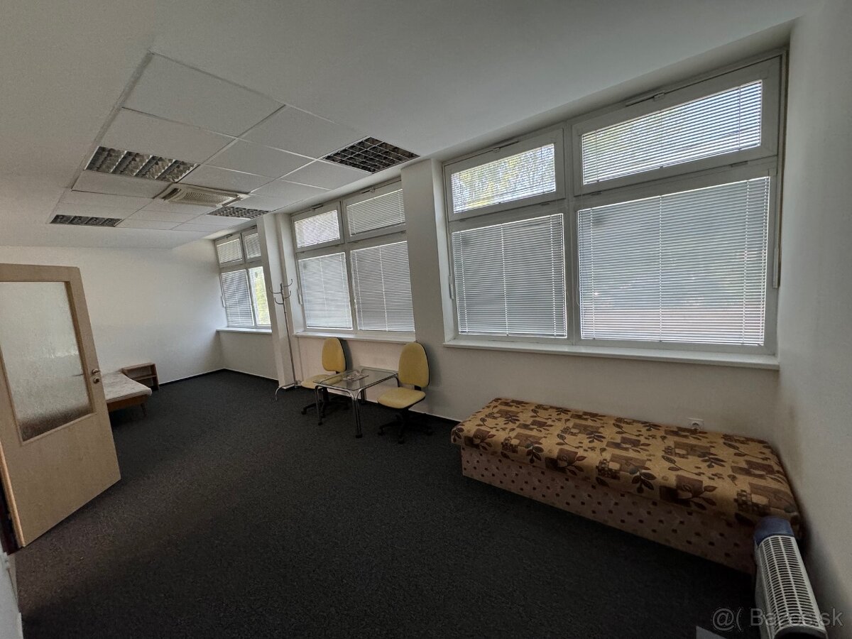 Predaj komerčného priestoru 160,99 m² - 11