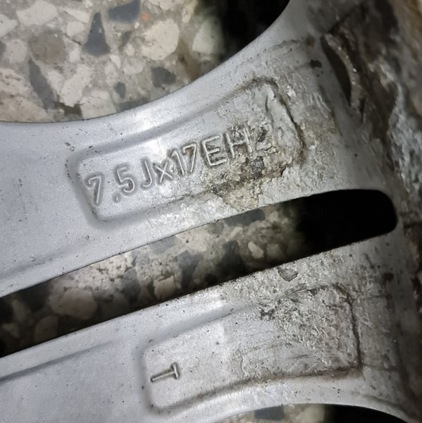 Hliníkové disky originál zimní BMW M3 E46 17" Styling M68 - 11