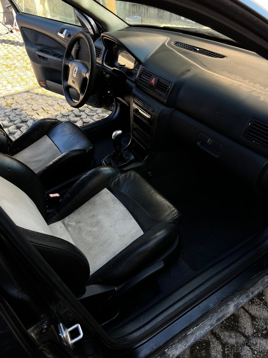 Škoda Octavia 1 1.9TDI 66kw 4x4 - 11