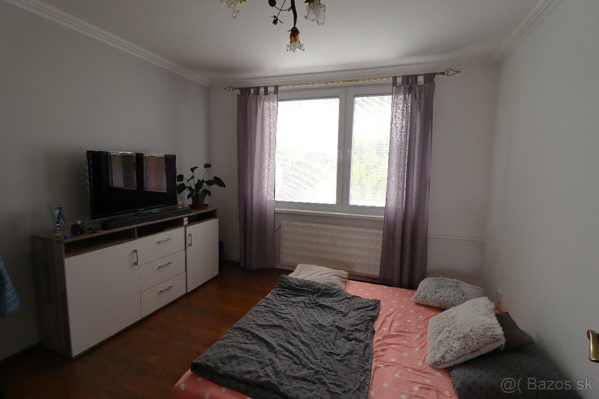 Rezervované. Predáme 3 - izbový byt v Topoľčanoch - 11