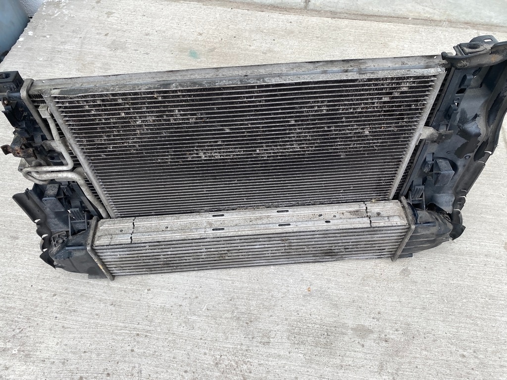 Rozpredam volvo XC60 I 2,4 d4 2008-2016 - 11