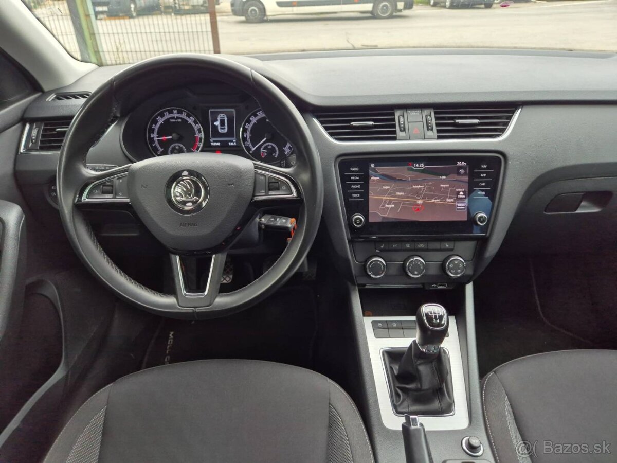 Škoda Octavia Combi 1.6 TDI 115k Ambition - 11