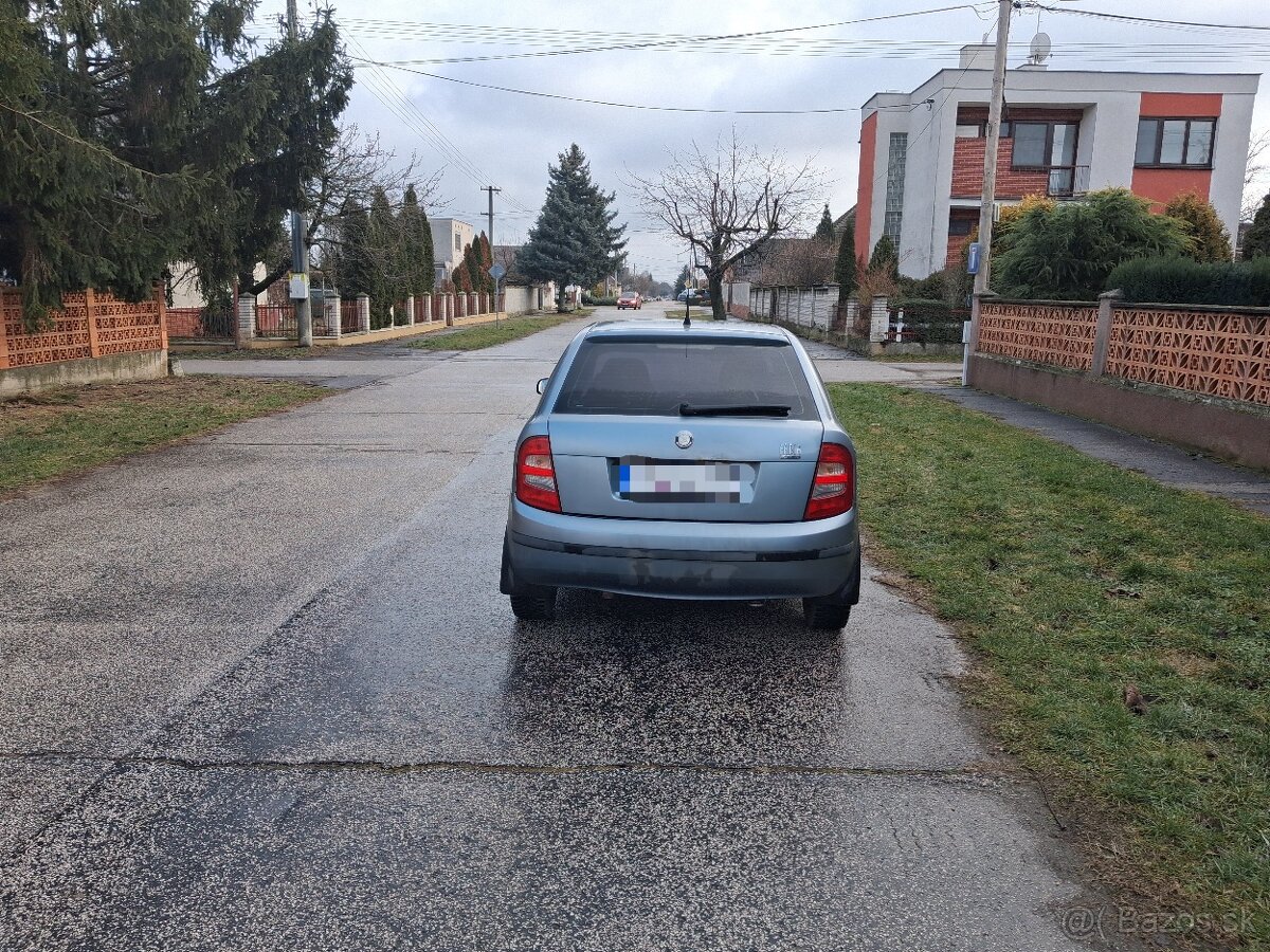 Škoda fabia 1.4 50kW - 11