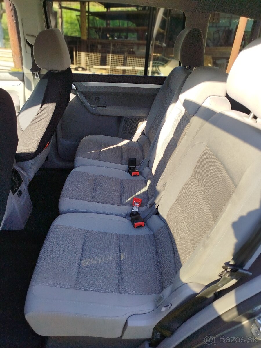 VW touran 2.0 TDI, DSG - 11