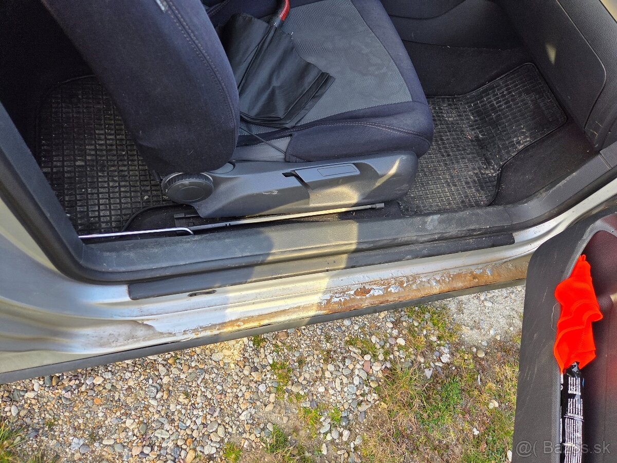 Vw golf 5 1.9. TDI 66kw - 11