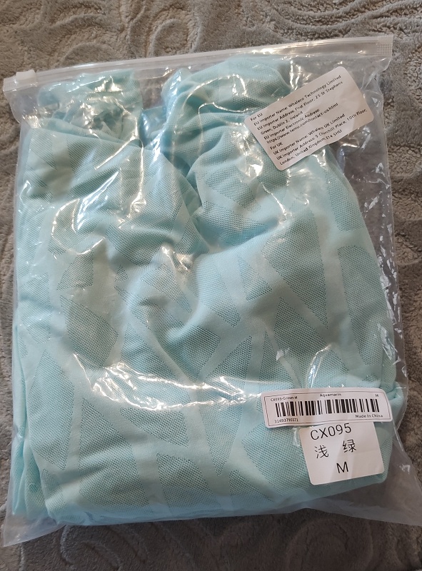 mentolová mikina M - 11