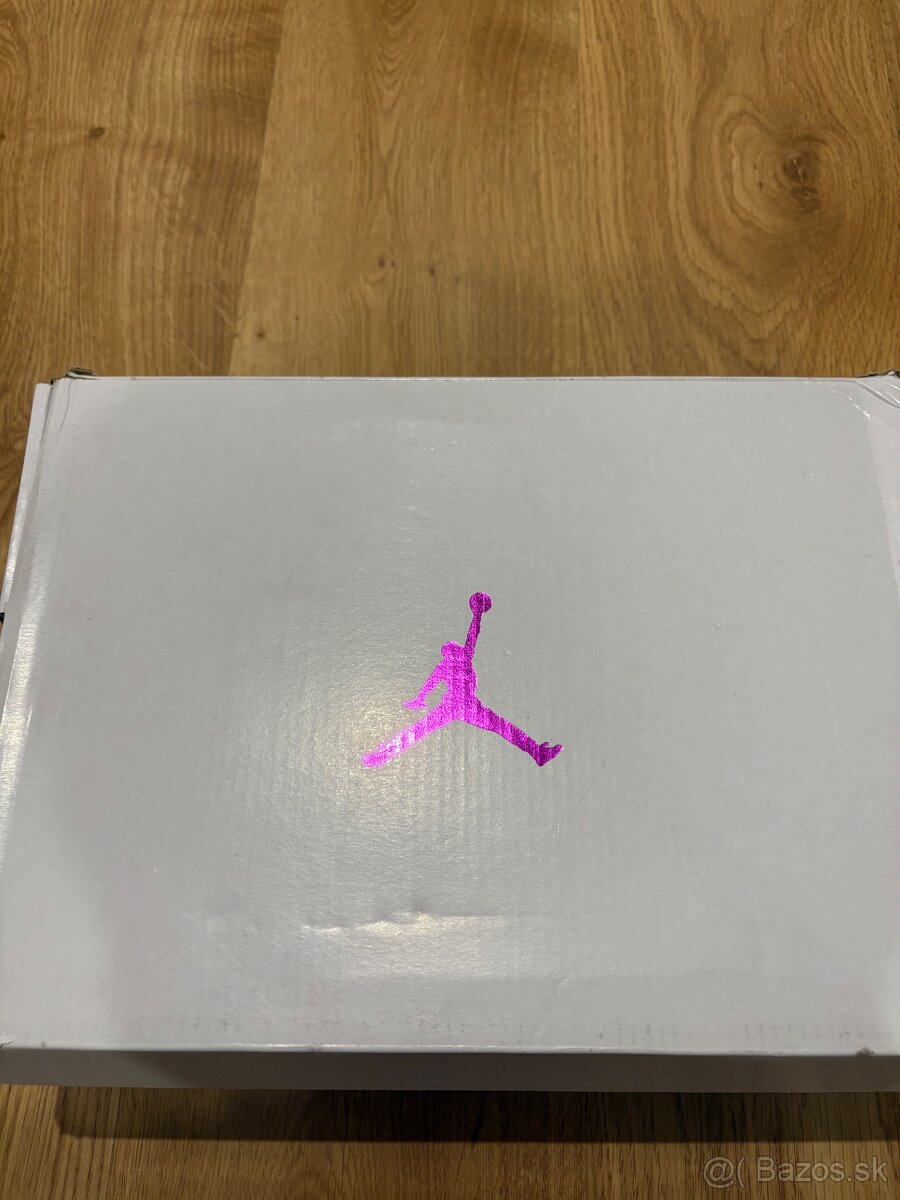 Jordan 4 metalic purple - 11