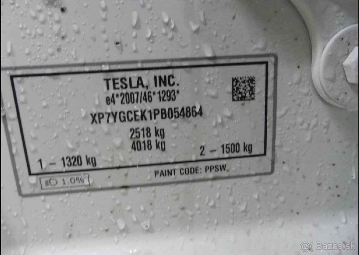 Tesla Model Y 2023 Long Range AWD - 11