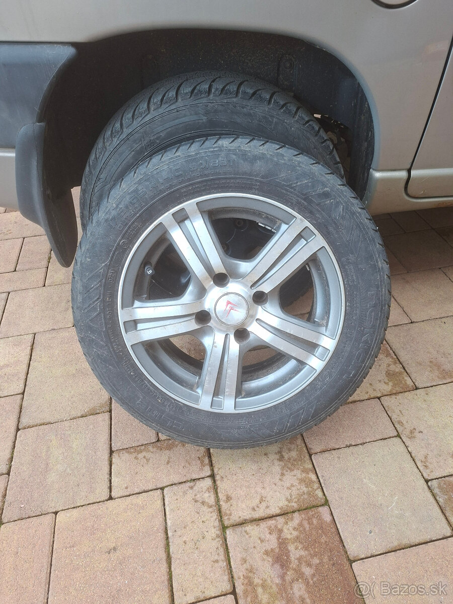 Predám citroen berlingo 1,6HDI 5miestne - 11