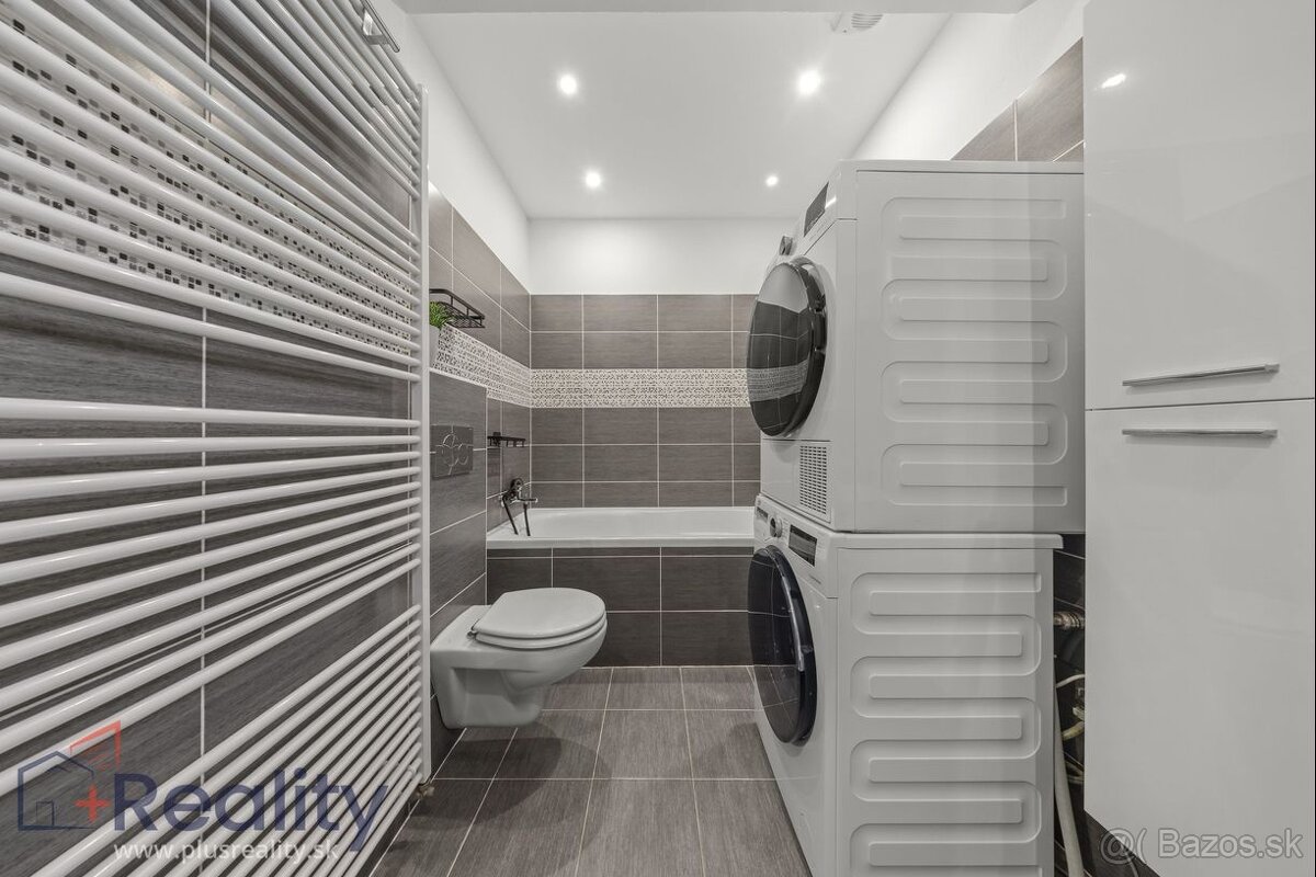 Rodinný dom s veľkým pozemkom v obci Vrakuň na predaj - 11