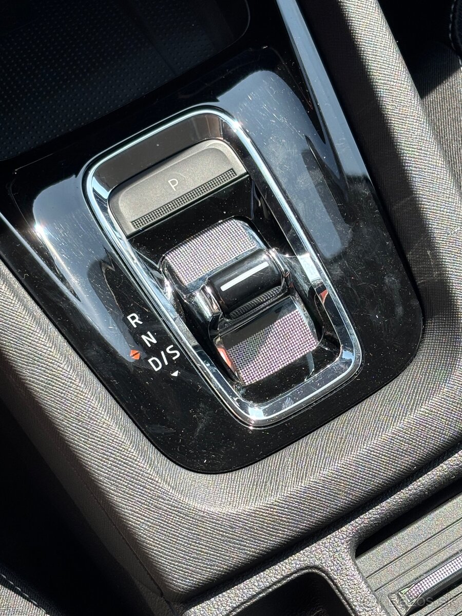 Škoda Octavia Combi 2.0 TDI SCR Style DSG - 11