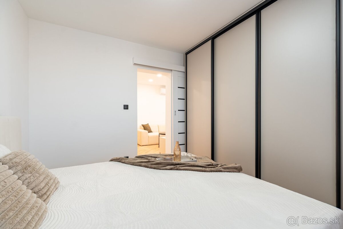 Na predaj pekný 3-izbový byt po rekonštrukcii, ulica Výstaby - 11