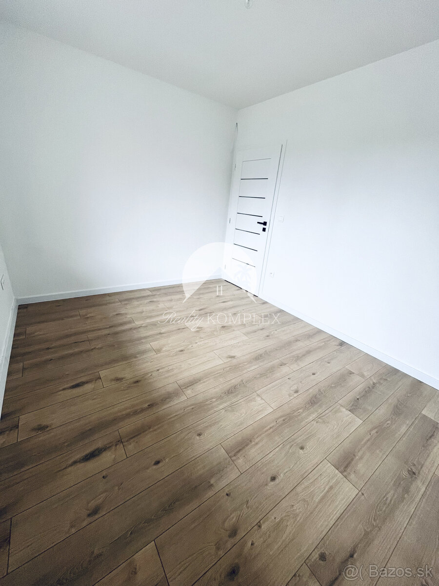 Reality KOMPLEX s.r.o., Vám ponúka na predaj moderný 4-izbov - 11