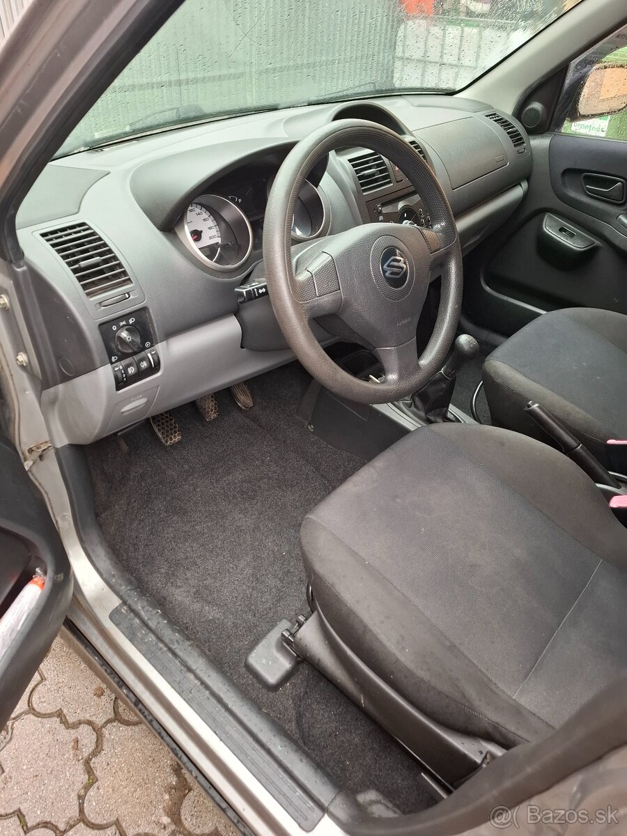 Suzuki Ignis 1,3 wwt 69 kw benzín - 11