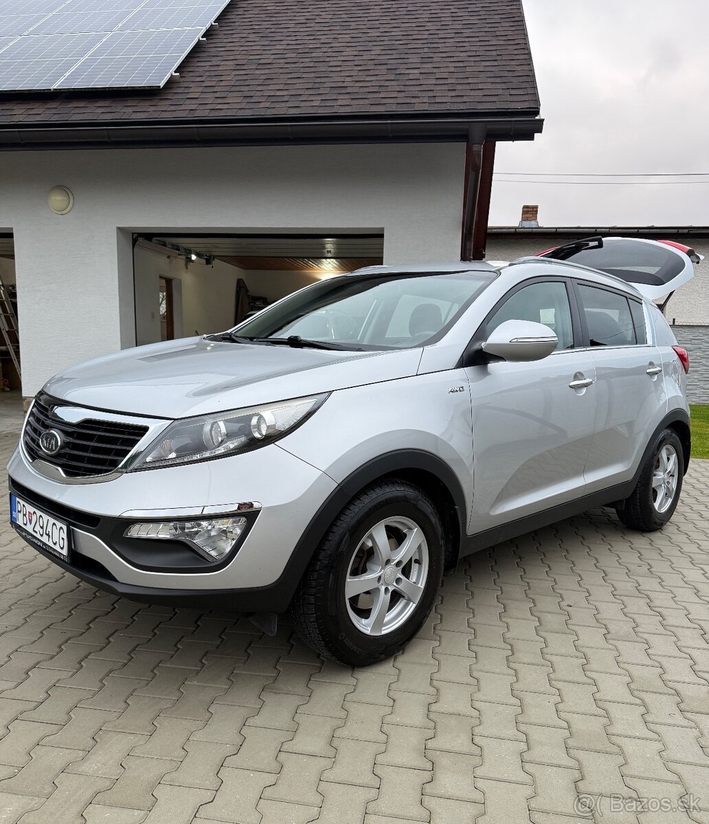 Kia – 2012 – 2.0 CRDi - 11