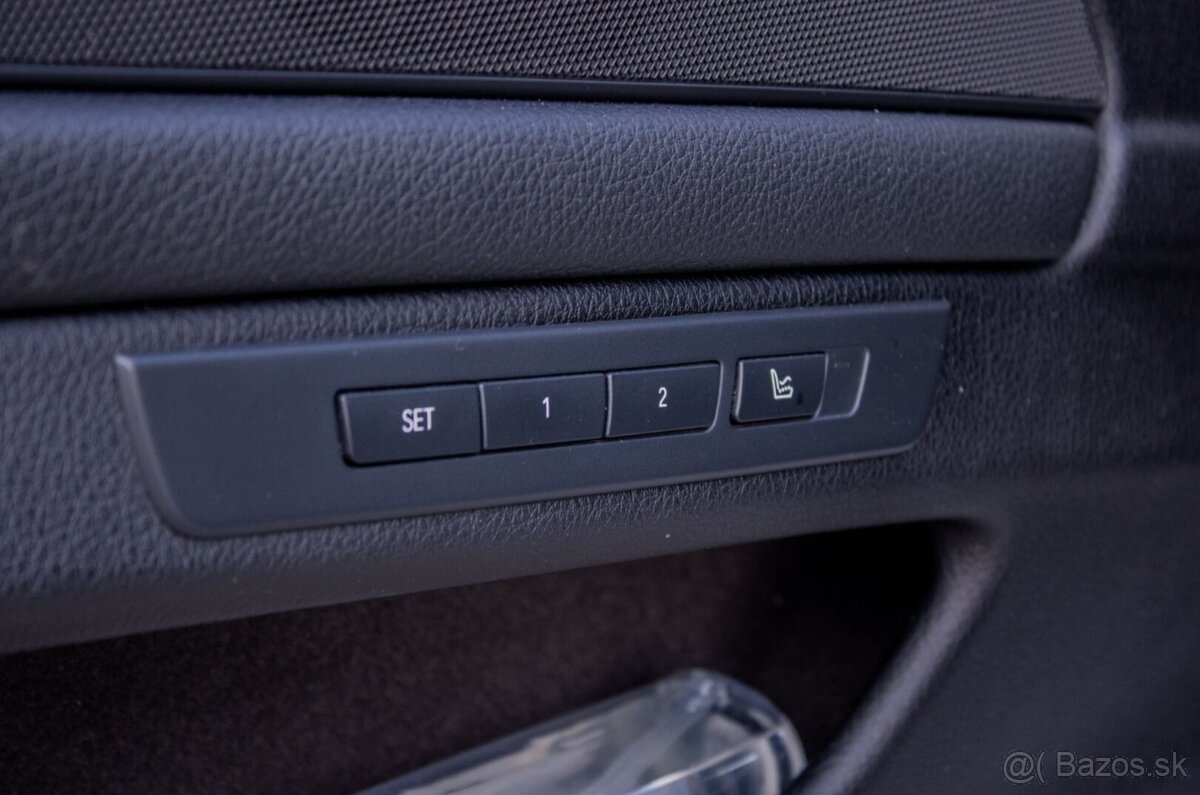 BMW Rad 5 M550d xDrive / HEADUP / PANO / ACC - 11