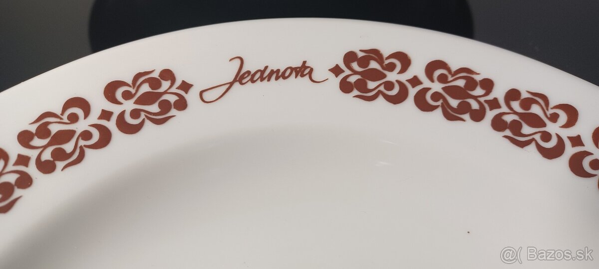 Retro reštauračné taniere Jednota - 11