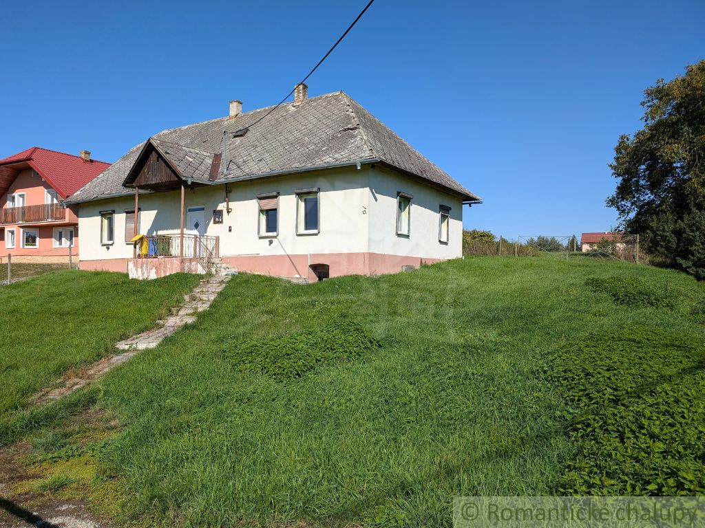 Mimoriadne veľký 55-árový pozemok so starším domom pri Vra - 11