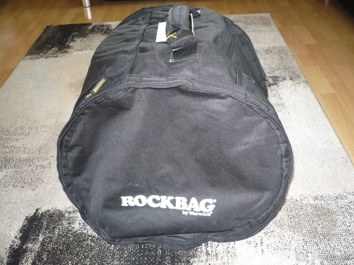 Bicie s činelkou na chodníky - 11