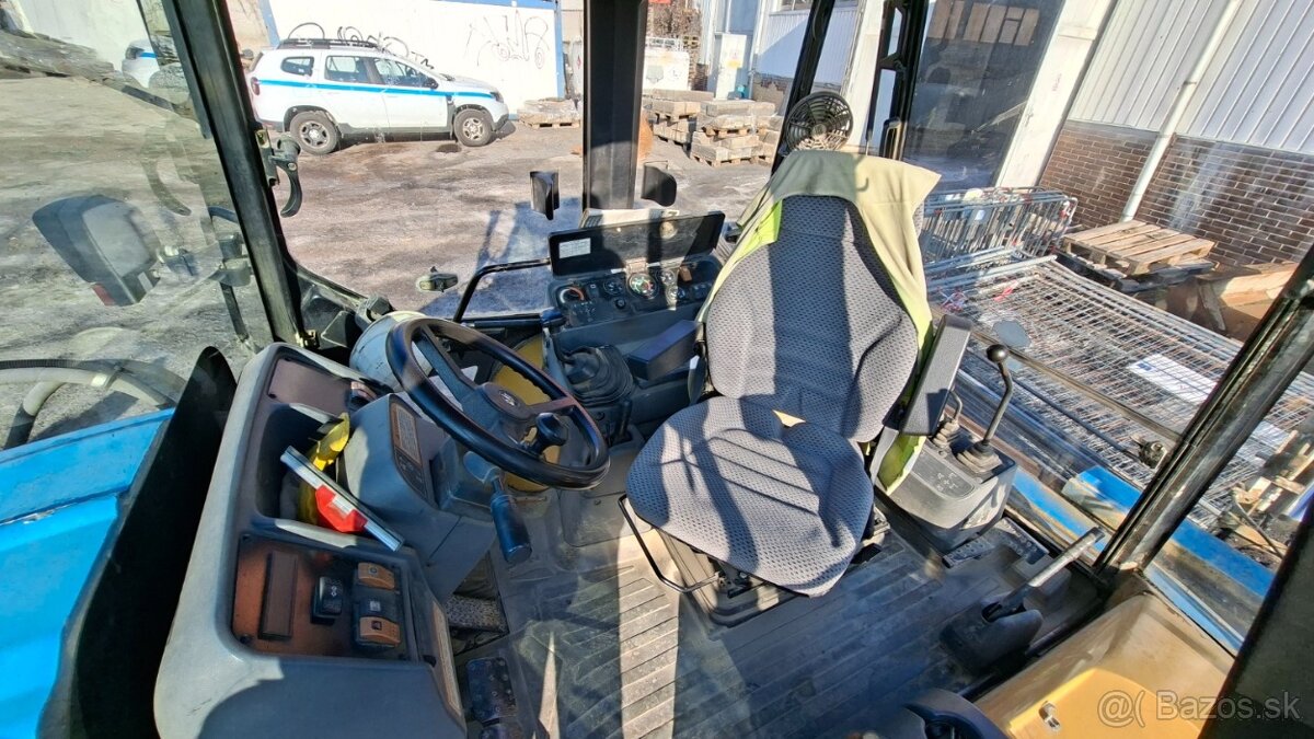 CATERPILLAR 428 C 4X4 - 11