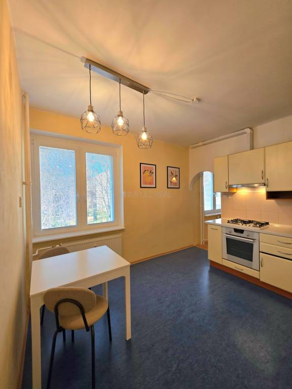 Prenájom 2-izbového bytu Košice-Sever, komplet zariadený - 11