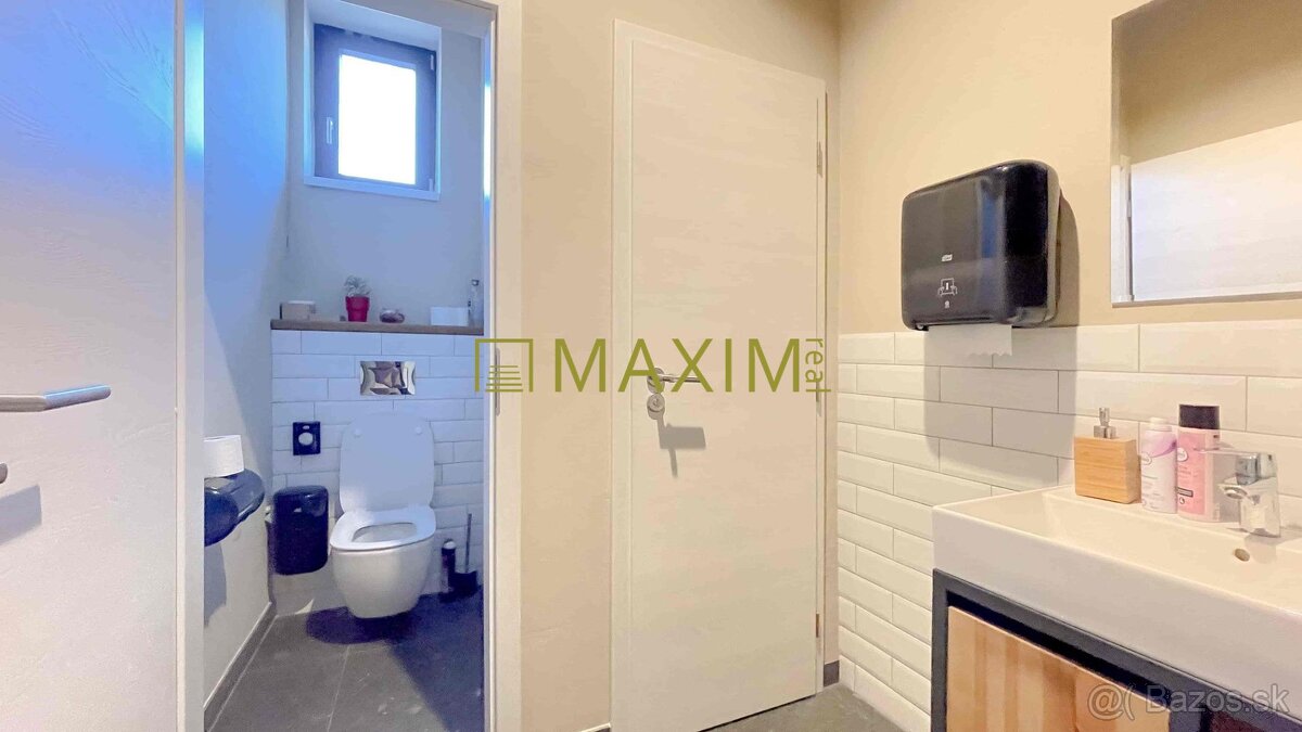 Zabehnutá reštaurácia na prenájom - 11