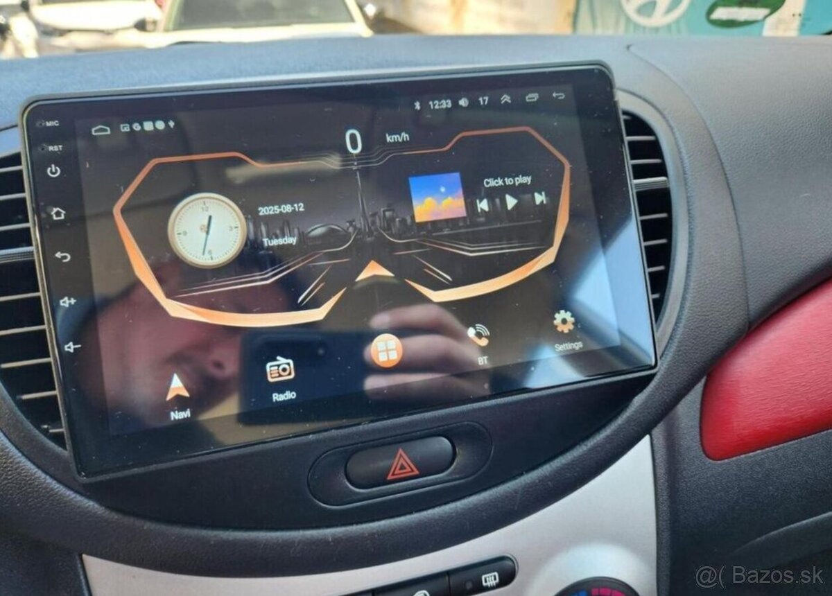 Hyundai i10 1.0-KAMERA-KLIMA - 11