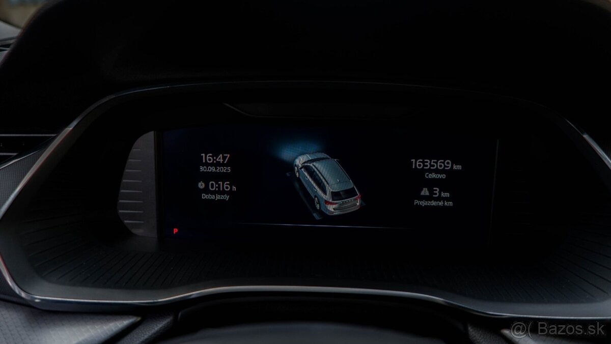 Škoda Octavia Combi 2.0 TDI Style A/T DSG - 11