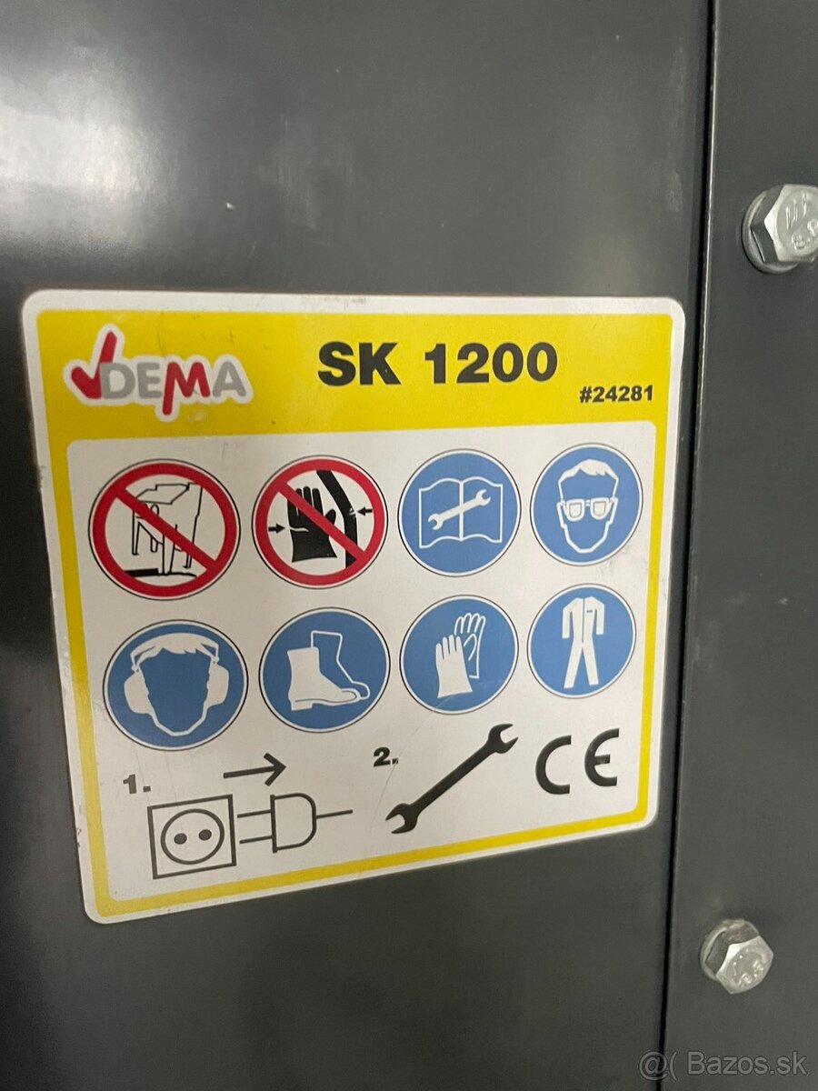 Skrutkový kompresor s výbavou a pieskovačkou - 11