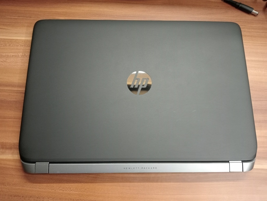 predám na diely notebooky HP 2. - 11