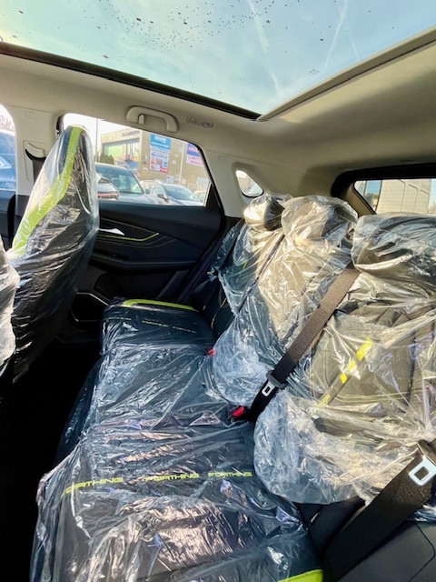 Nový Dongfeng Forthing T5 Evo HEV 1.5 A/T - 11