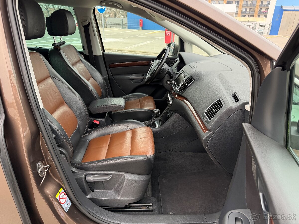 Volkswagen Sharan 2.0 TDI DSG Highline - 11