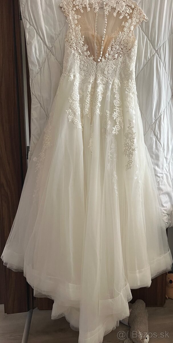 Nadherne svadobne šaty - 11