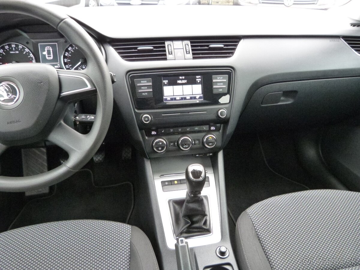 Škoda Octavia Combi 1.6 TDI Ambition - 11