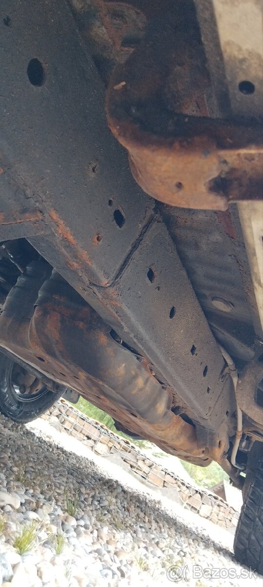 TOYOTA Land cruiser 120 D4D - 11