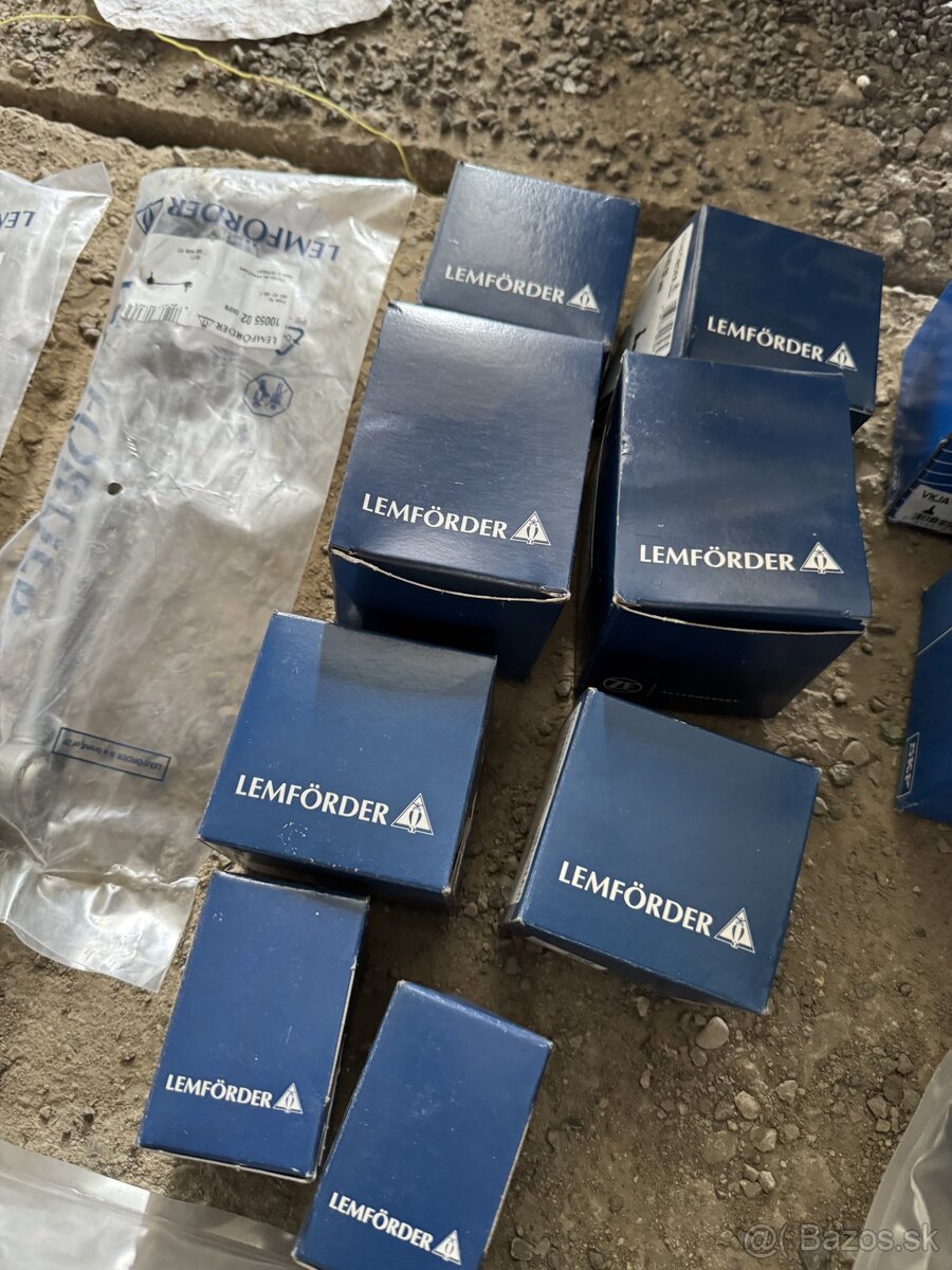 Predna naprava AUDI 80/90 - 11