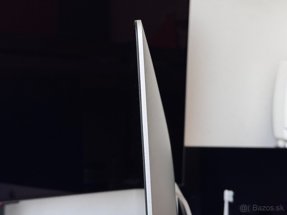 iMac 21.5” 2012 - i5, 8gb ram, 1TB SSD - 11