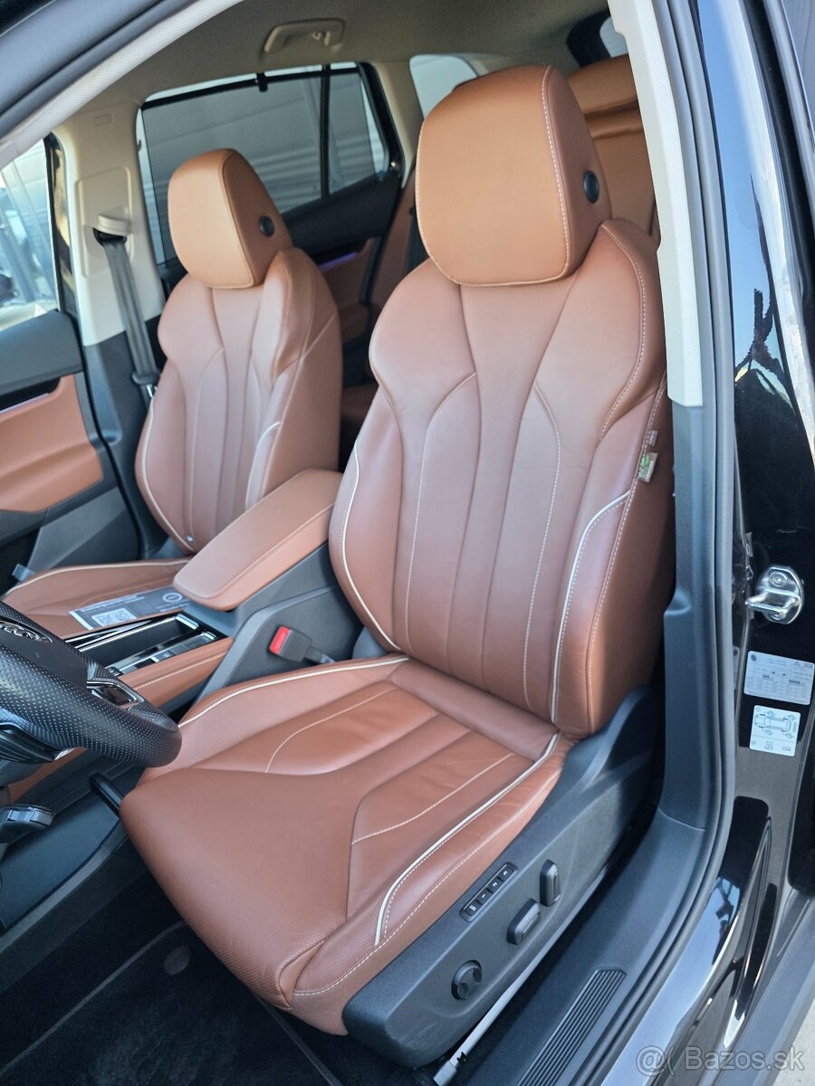 Škoda ENYAQ iV 60 SPORT EDITION BLACK INDIVIDUAL - 11