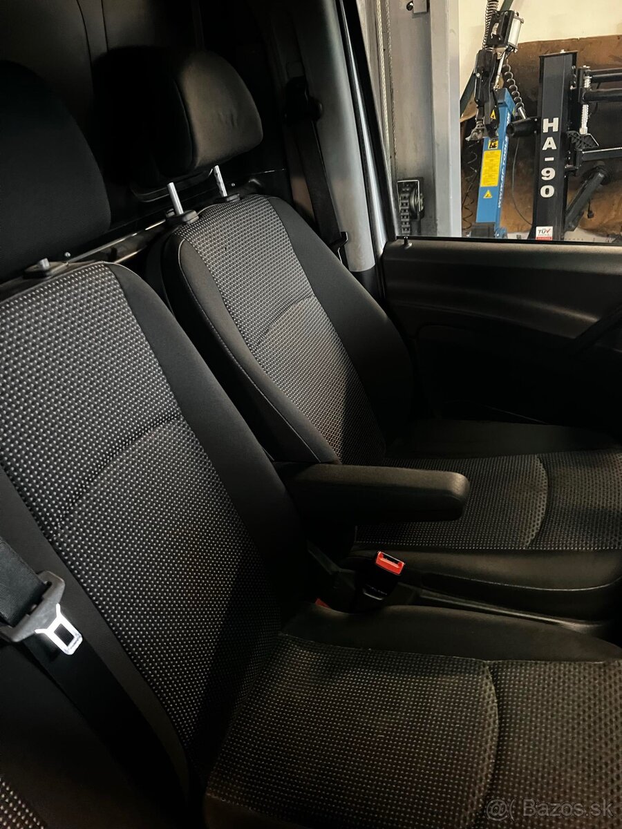 Mercedes Vito - 11