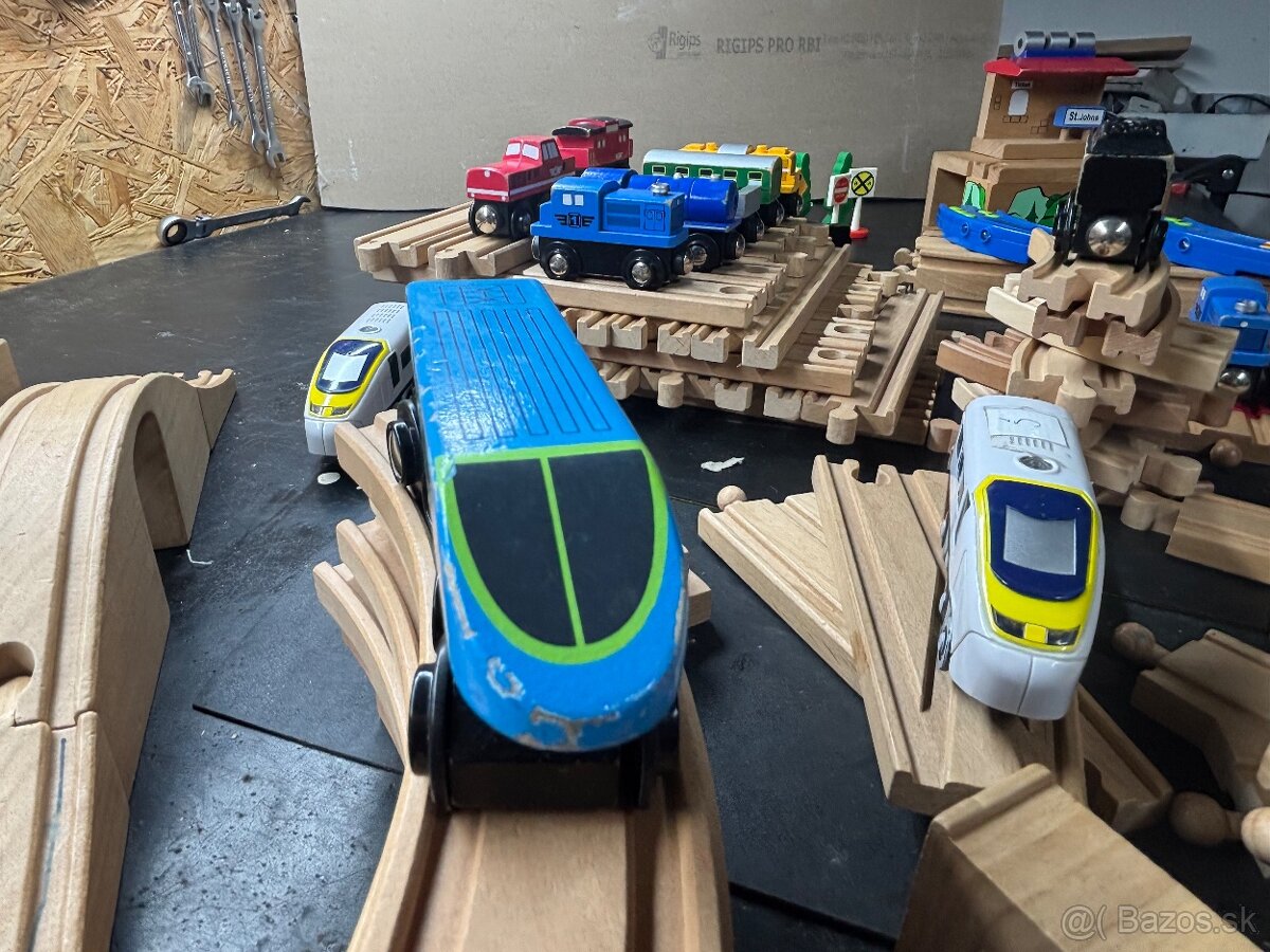 Drevený vláčik s prislusenstvom - 11