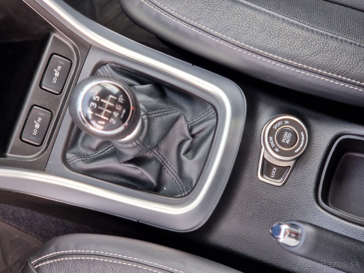 Suzuki SX4 S-Cross 1.6 DDiS Elegance 4WD - 11