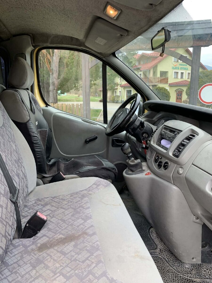 Opel Vivaro 1.9CDTI 60kw - 11