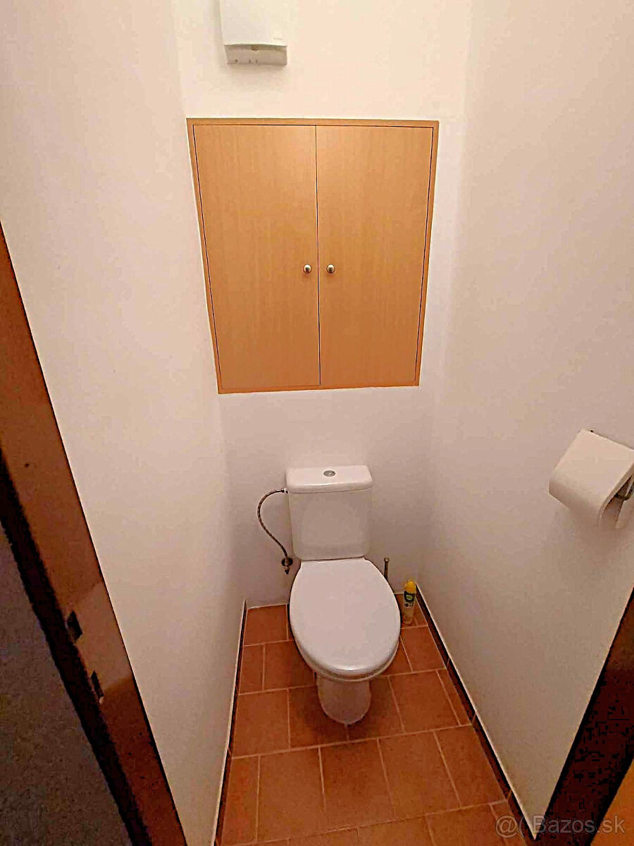 3 i. Ľubovnianska, Petržalka, blízko Draždiaku, OV, 73m2,Lo - 11