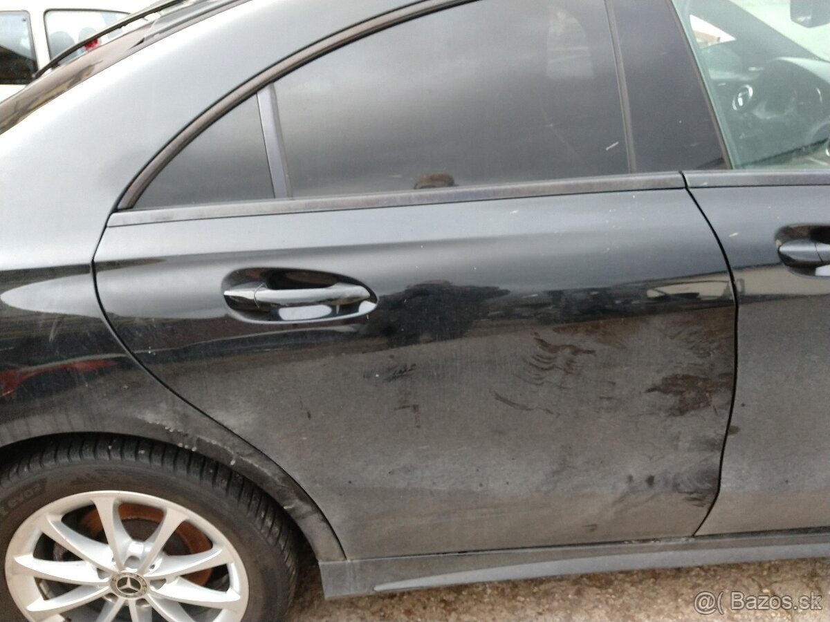 Mercedes benz CLA 250 (C117) 3/2013 - zbylé náhradní díly - 11