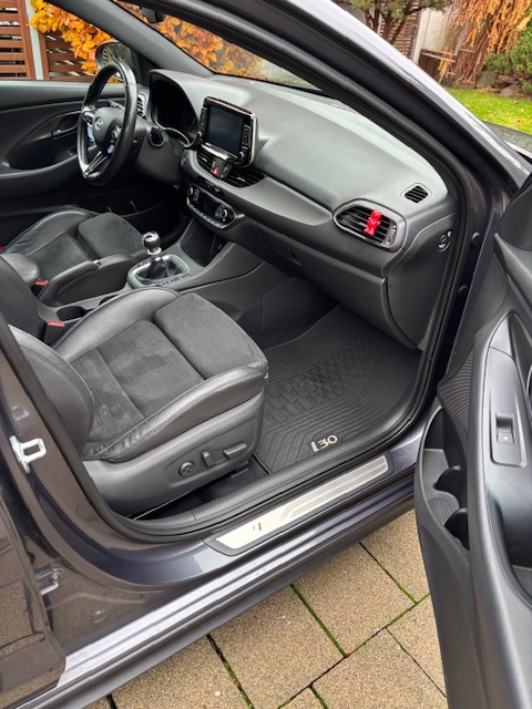 Hyundai i30N 2.0 T-GDi N Performance, možný odpočet DPH - 11