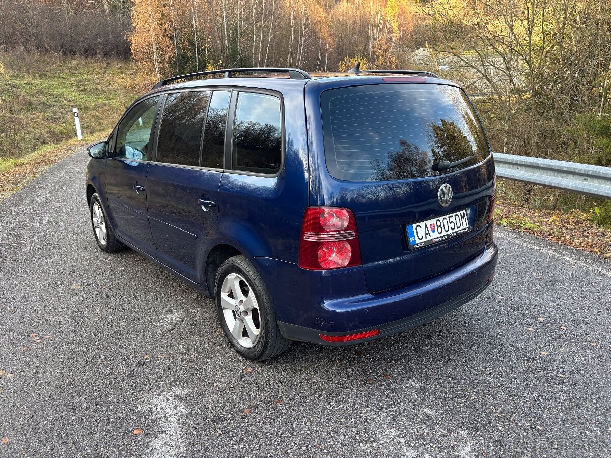 Volkswagen Touran 2.0tdi 103kw m6 - 11