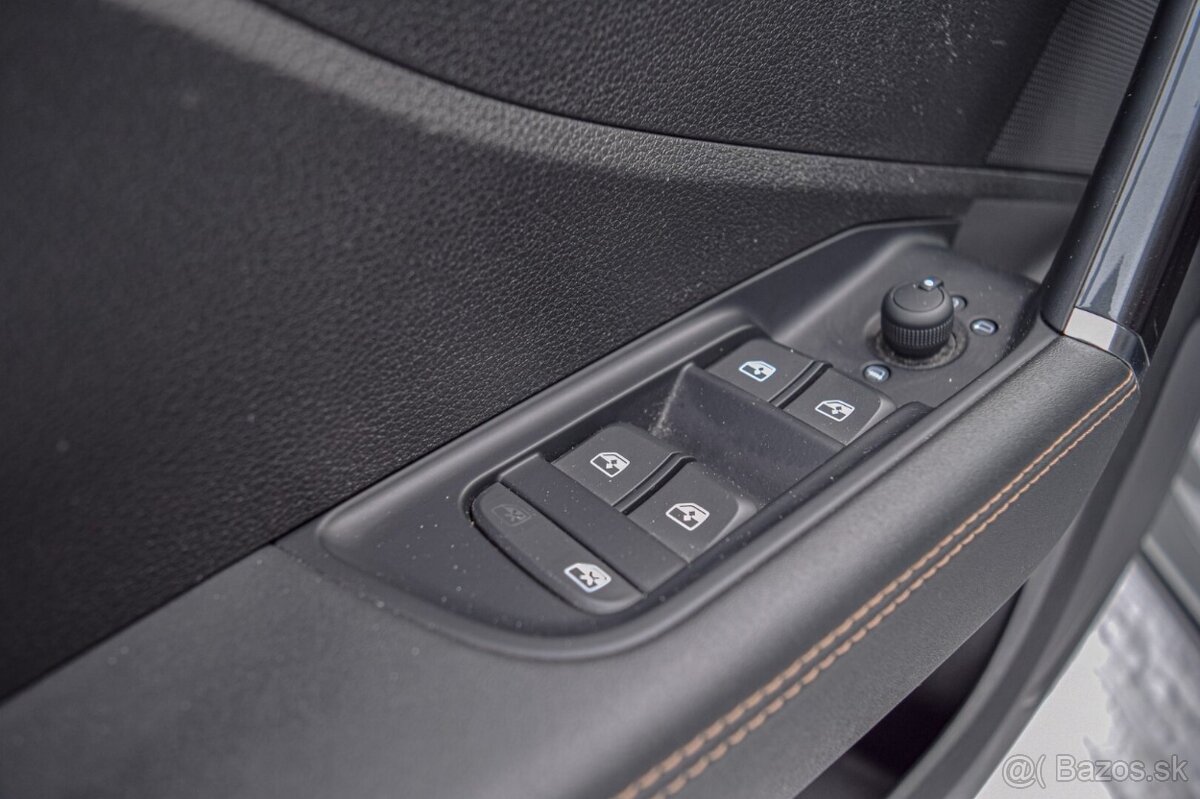 Audi Q2 1.6 TDI S-line - 11